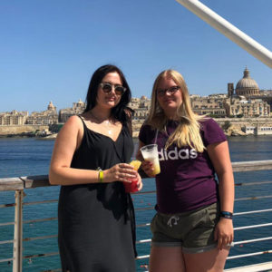 Jugendliche in Malta